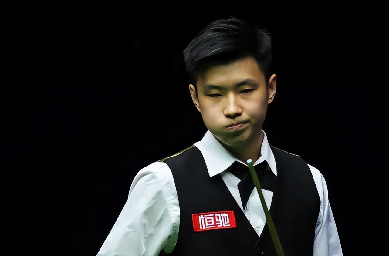 待中后卫位 待中后卫位